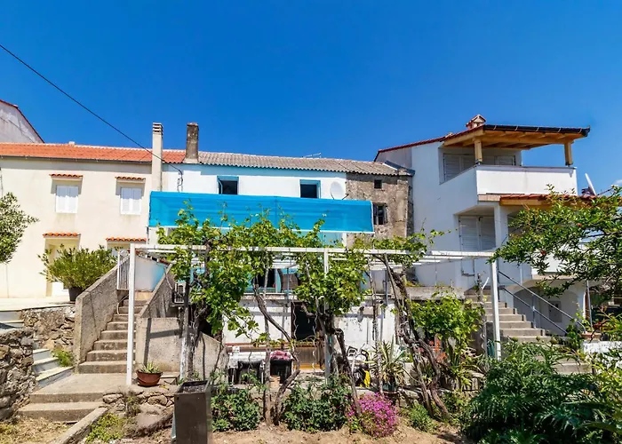 Cozy In With Kitchen * Palit